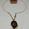 Colar  Estilo Ckoker Aramado Letra C REF: COL015 - Imagem 4